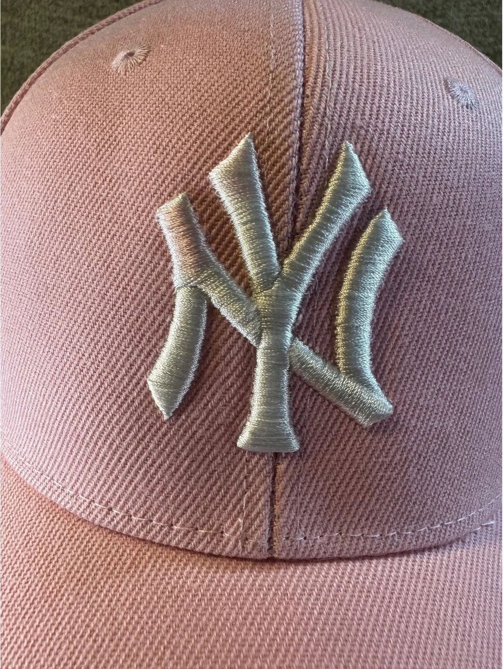 New York Yankees Women’s Pink Adjustable baseball cap